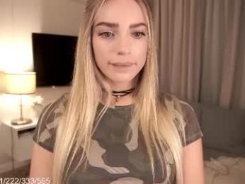 nicole_blueberry chaturbate stream image, 17.08.2026 19:40
