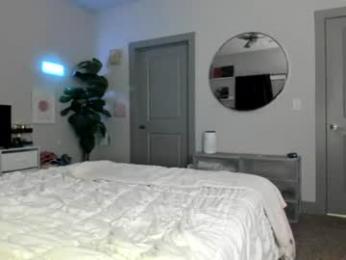 ariah_is_blonde chaturbate stream image, 23.08.2026 21:20