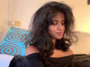 mriea_ chaturbate stream image, 24.08.2026 03:10