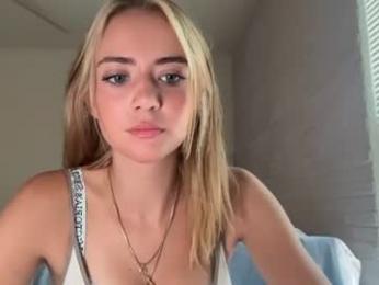 honeyyy95 chaturbate stream image, 30.08.2026 18:00