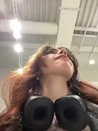 Lily__Belle stripchat stream image