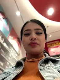 Sara_fun stripchat stream image