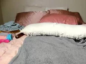 sexxylaurab chaturbate stream image, 08.09.2026 02:40