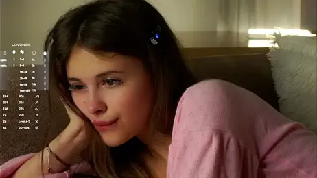 KarinBates stripchat stream image