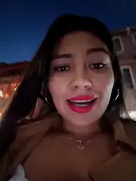 LIZ-06_ stripchat stream image