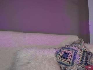 zoee-8 camsoda stream image, 25.09.2026 13:10