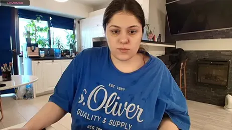 Layla- stripchat stream image