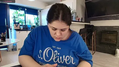 Layla- stripchat stream image