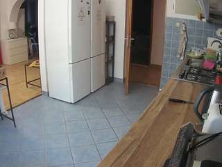 voyeurcam-julmodels-kitchen camsoda stream image, 02.10.2026 11:10