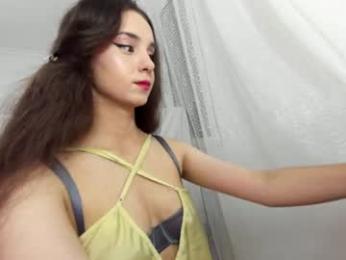 ehotlovea chaturbate stream image, 05.10.2026 05:50
