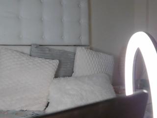 Sexy Mela flirt4free stream image