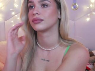 Maci Reynolds flirt4free stream image