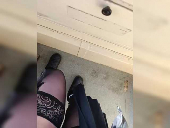 Angelia22 bongacams stream image