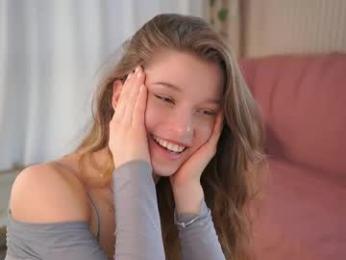 little_poetry chaturbate stream image, 15.03.2025 11:00