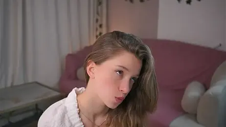 UdelaHathorne stripchat stream image