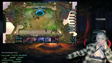 Lisaonthemoon stripchat stream image