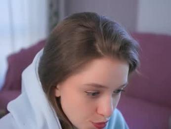 little_poetry chaturbate stream image, 16.03.2025 10:00