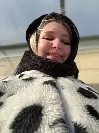 Milkyy_wway stripchat stream image