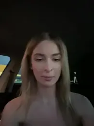 EvieEvans stripchat stream image