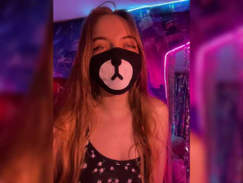 -Summer- bongacams stream image