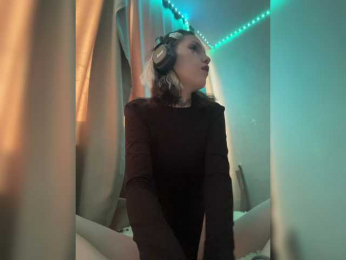 Molly-and-Ewa bongacams stream image