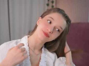 little_poetry chaturbate stream image, 17.03.2025 17:50