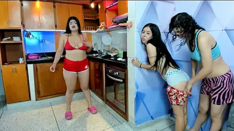 royalgirls_x stripchat stream image