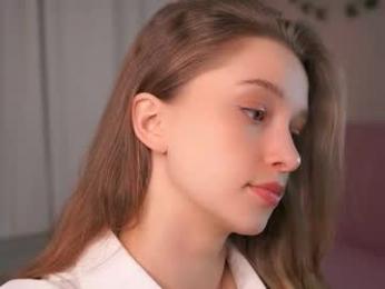 little_poetry chaturbate stream image, 18.03.2025 16:30