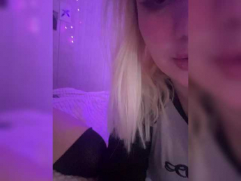 Molly-and-Ewa bongacams stream image