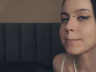 leilagladish camsoda stream image