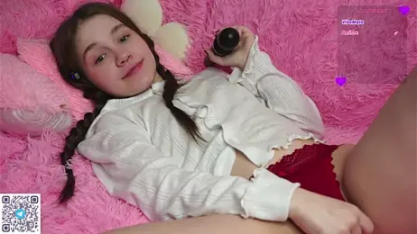 AmiLewis stripchat stream image