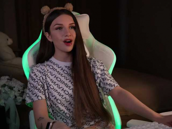 Malyshkaaa bongacams stream image