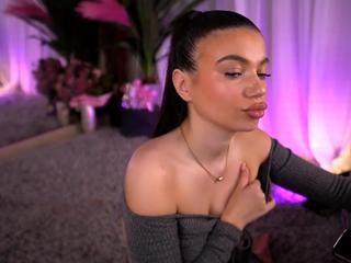 Esme Luv flirt4free stream image