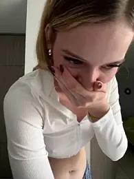 NicoleCut stripchat stream image
