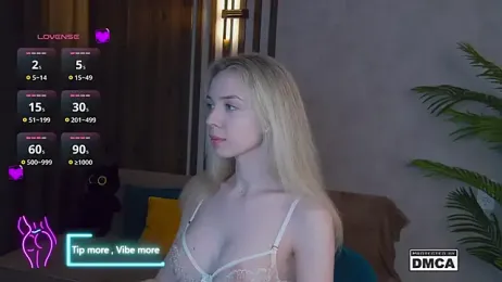 Holl1Would stripchat stream image