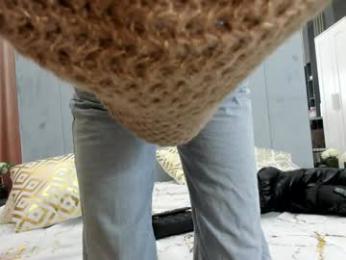 sassyt33n chaturbate stream image