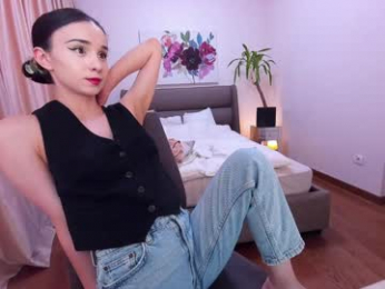 ehotlovea chaturbate stream image