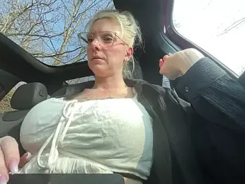 didi-diamond stripchat stream image