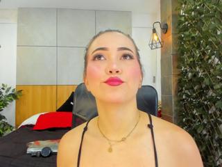 Azura Wave flirt4free stream image