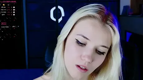 ShhhO_O stripchat stream image