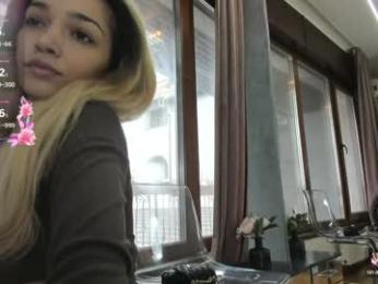 sassyt33n chaturbate stream image