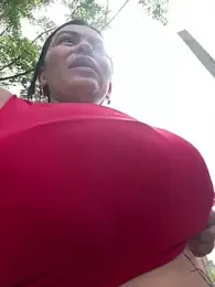 Horny-Mommy-Dirty stripchat stream image