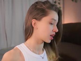 little_poetry chaturbate stream image, 27.03.2025 15:10