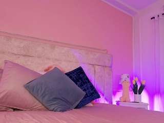 veronicamartin camsoda stream image