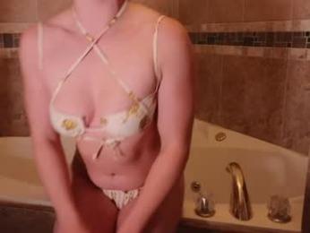 chroniclove chaturbate stream image, 28.03.2025 00:20