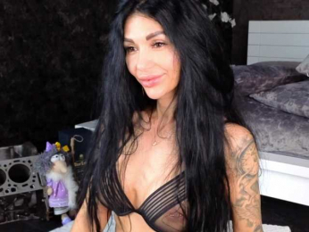 -BABAYAGA- bongacams stream image