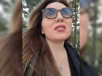 DIVORA bongacams stream image