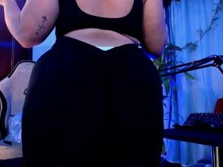 hannamiills camsoda stream image