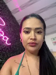 Sara_fun stripchat stream image