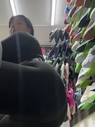 kim_monti stripchat stream image